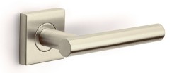 Изображение BASICS LB7-19BSQ CH дверная ручка на розетке